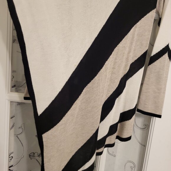 INC Women's Drape Sweater- Small - Picture 3 of 8